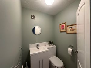 Photo 27- click for photo gallery